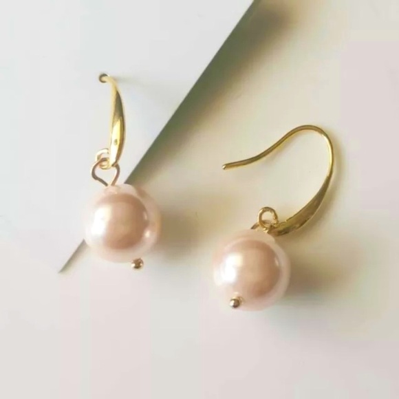 KATE SPADE Gold Faux Peach Pearl Drop Earrings - Picture 2 of 5